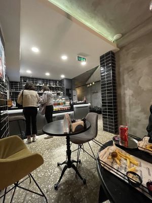 The atmosphere   at Happy Burger in Istanbul