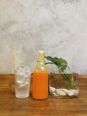 Tawan Burst cold pressed juice - orange, papaya, turmeric at Seeds & Sunshine in Bangkok