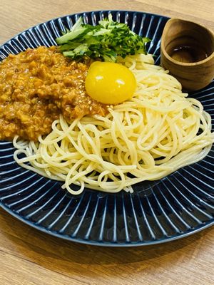VEGAN生卵のせジャージャー麺 at Vegan Store in Tokyo
