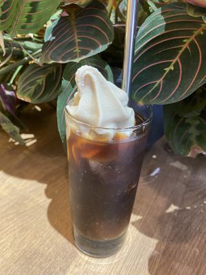 コーヒーフロート at Vegan Store in Tokyo
