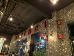 Ambiance at Da Vinci in Bloomington