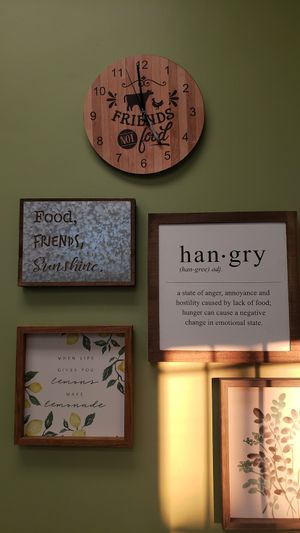 Wall Art at Vegiterranean Kitchen in Moorpark