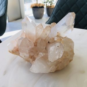 Rosequartz crystal at Vegan Cafe By Love in Tokyo
