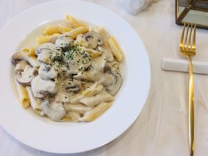 Penne with mushrooms and cashew cream  at Vegan Cafe By Love in Tokyo