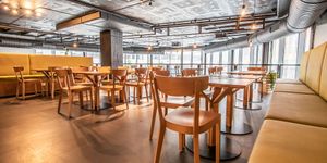 interiér poschode at Loove by Vegana in Bratislava