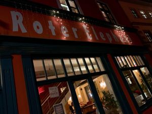 store front at Roter Elephant Café & Restaurant in Erfurt