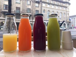 meinRAD at "Pilatusplatz", one of the locations in Lucerne. fresh juices. raw, vegan, healthy and delicious. at meinRad in Luzern