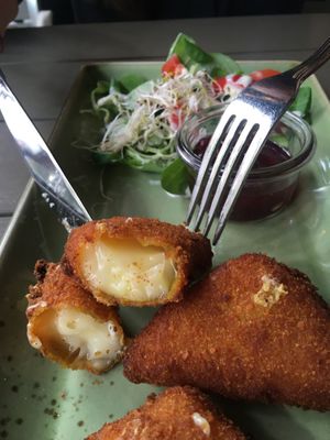 Cheeeeese   at Försters in Berlin