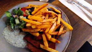 Dönerteller at Försters in Berlin