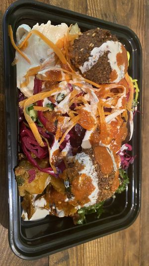 The hi box regular tray  at Hibox in London