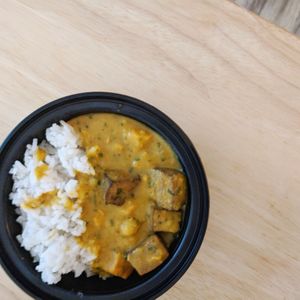 Golden chickpea curry with tofu at Soul n' Vinegar in Richmond