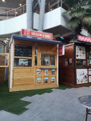 Food stall on the outside at Poppy's in Bangkok