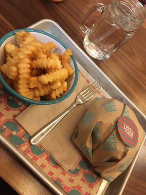 🍔+🍟  at Lekka Burger in New York City