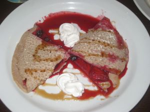 Forest fruit and caramel crepe at Vegalite in Brno