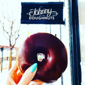 Vegan Chocolate Donut 💕🍩 #Veganuary at Johnny Doughnuts in Larkspur