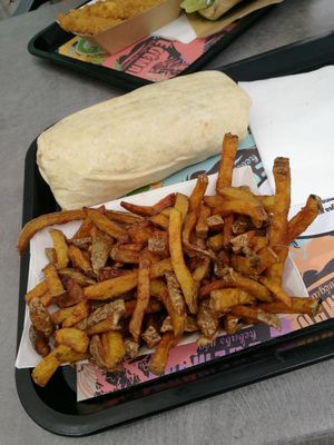 Vegan Dürüm with French Fries at Végéman in Strasbourg