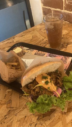 Menu with kebab, fries and drink   at Végéman in Strasbourg