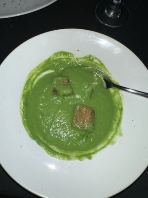 Asparagus soup that was fire  at Faro Blanco Restaurant in Noord
