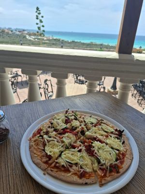  at Faro Blanco Restaurant in Noord