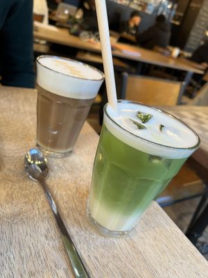 coffee latte and matcha latte with oat milk  at Cafe de la Presse in Brussels