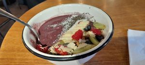 açai bowl at Cafe de la Presse in Brussels