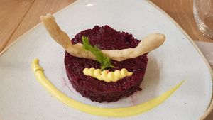 Tartare di barbabietola con senape #Veganuary at Il Melograno in Trieste