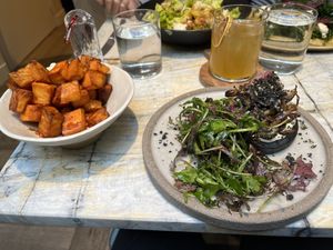 Sweet potatos, Mushrooms with bread base and salad at MESA Restaurant in Paris
