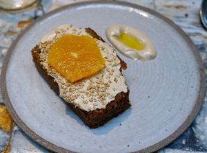 cake huile d’olive, crème d’amande at MESA Restaurant in Paris