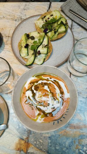  at MESA Restaurant in Paris