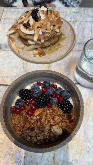 Granola & Pancakes  at MESA Restaurant in Paris