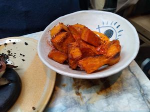 Accompagnement patates douces at MESA Restaurant in Paris