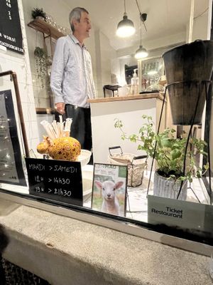   at Peacefood Cafe in Montpellier