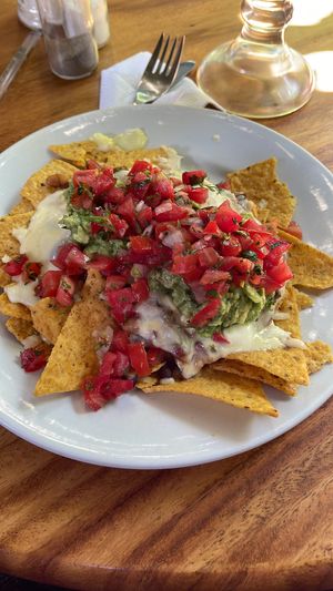 Vegetarian nachos #Veganuary at Deli Jasmin in Panajachel