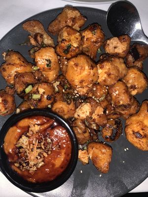 Balu Balu Tofu mit Aubergine und Erdnusssoße   at Bali in Cologne