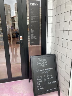 Front door  at Putsch in Montreuil