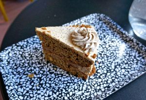 Speculoos cake at Putsch in Montreuil