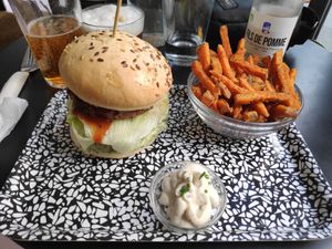  at Putsch in Montreuil