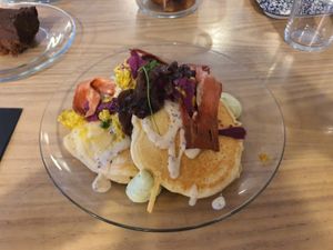 Bacon pancake aïoli at Putsch in Montreuil