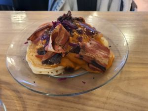 Cheddar pancake bacon 🥓 at Putsch in Montreuil