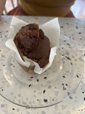 Muffin  at Putsch in Montreuil