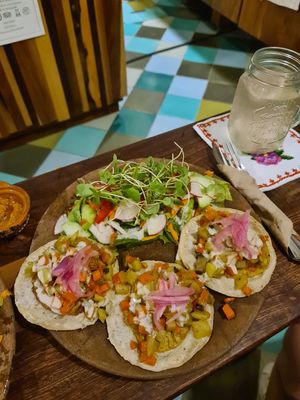  at Elela in Valladolid