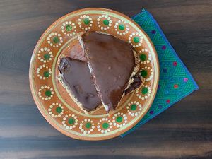 Tahini, Miel y Cacao Toast!  at Elela in Valladolid