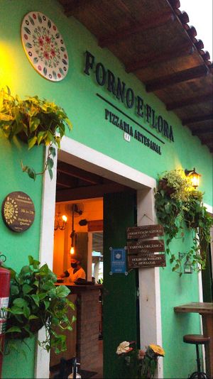 Fachada at Forno e Flora in Ubatuba