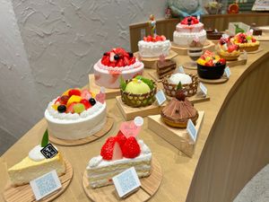 Vegan & gluten-free, whole cakes and slices at Uno Yukiko Cakes in Kyoto