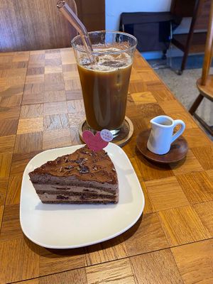 at Uno Yukiko Cakes in Kyoto