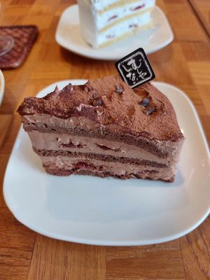  at Uno Yukiko Cakes in Kyoto