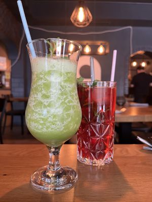 Fresh maker und Red Sea   at TA Vegan House in Hamburg