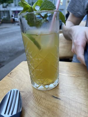 Trade  at TA Vegan House in Hamburg