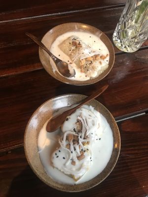 dessert - vietnamnese pumpkin & banana moci cakes in coconut cream at TA Vegan House in Hamburg