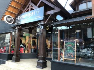 Triumph Cafe restó at Triumph Cafe in Ushuaia